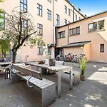 Newly Renovated 3 Bedrm, Spacious 80m Sq, Comtemporary In Trendy Oslo-grunnerlokka Appartamento Oslo