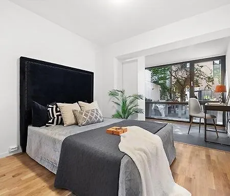 Apartment Luxury, Newly Renovated 3 Bedroom, 78m Sq In Grunnerlokka Oslo