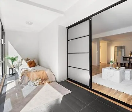 Luxury, Newly Renovated 3 Bedroom, 78m Sq In Grunnerlokka Apartment Oslo