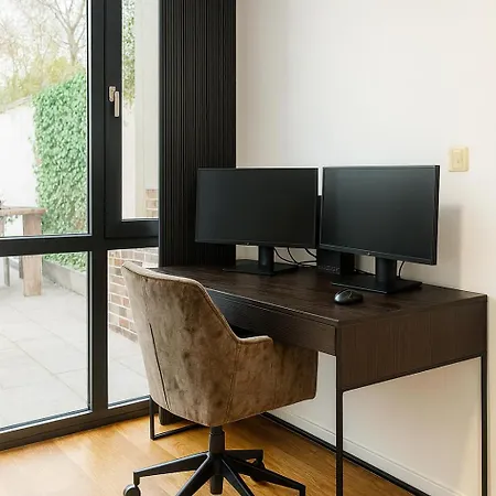 Apartamento Newly Renovated 3 Bedrm, Spacious 80m Sq, Comtemporary In Trendy Oslo-grunnerlokka