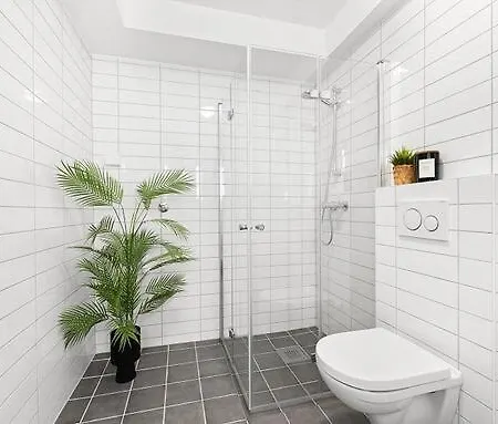 Newly Renovated 3 Bedrm, Spacious 80m Sq, Comtemporary In Trendy Oslo-grunnerlokka Apartmán *